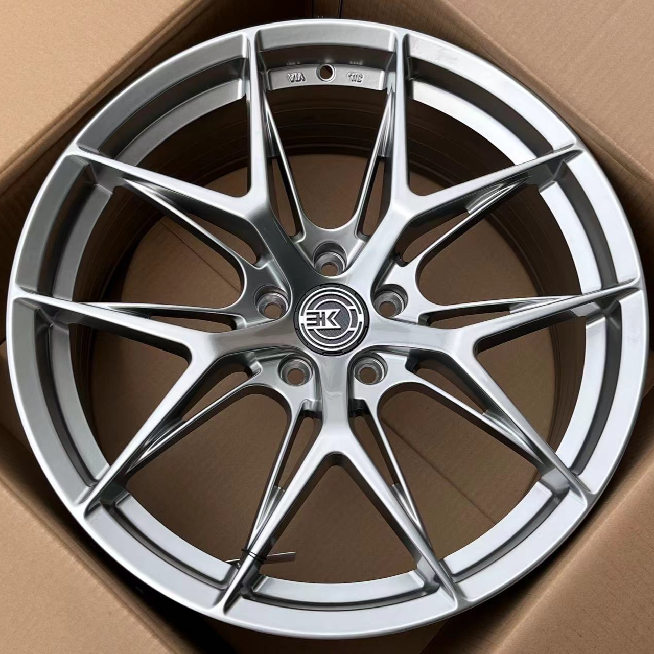 KE品牌旋压工艺镂空轮毂18寸19寸适合宝马雅阁思域奥迪奔驰长安