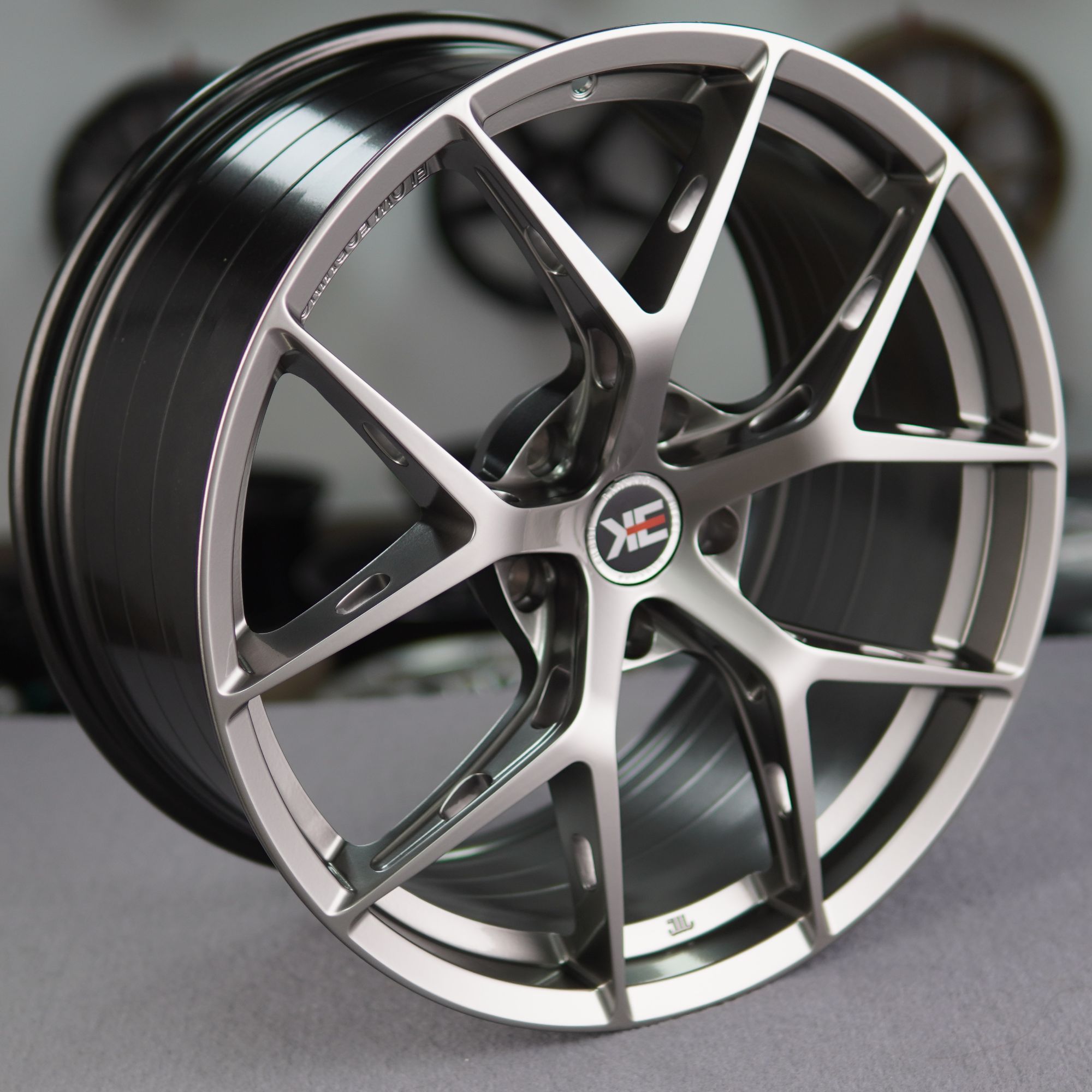 FIR镂空树杈轮毂18寸19寸20寸旋压锻造工艺高尔夫思域雅阁奥迪