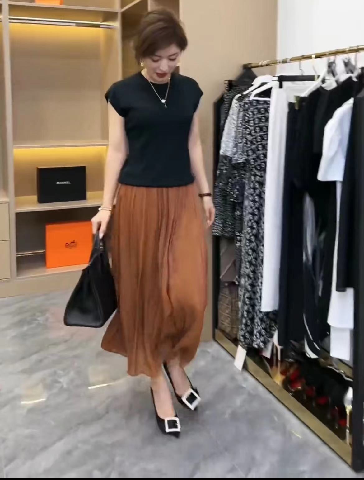 2024夏季百搭显瘦高腰垂坠感流沙光减龄半身裙