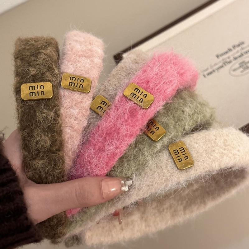 百搭2023质感气质压发min毛绒发箍小众发捆精致少女新款甜妹外出