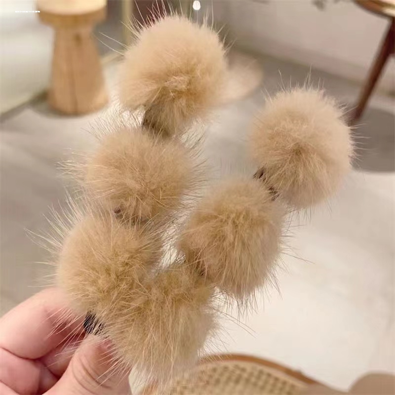 发夹简约甜美边夹复古前额毛毛球美女编发侧边夹小香风可爱神器