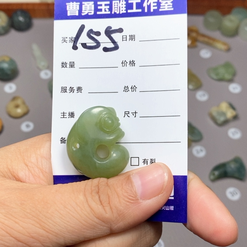 【闪购商品】蛇纹石玉颈饰未镶嵌越**好