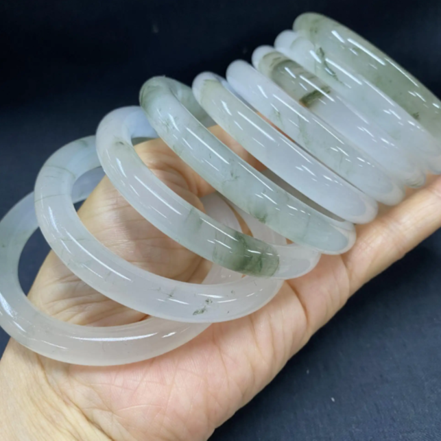 点击查看手镯圈口测量方法-尺码表
