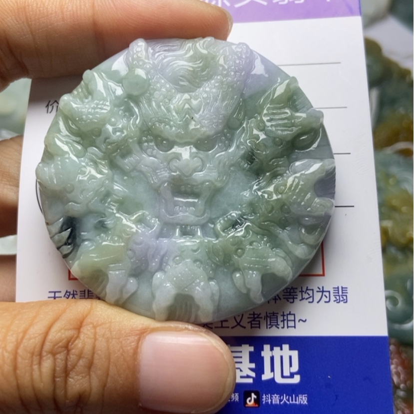 【闪购商品】翡翠颈饰未镶嵌