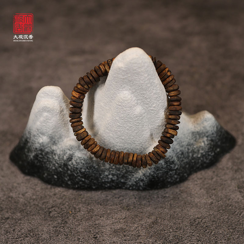 沉香【棠梨叶】S级黄奇楠沉香随形单圈手串海南产区天然大观奇韵