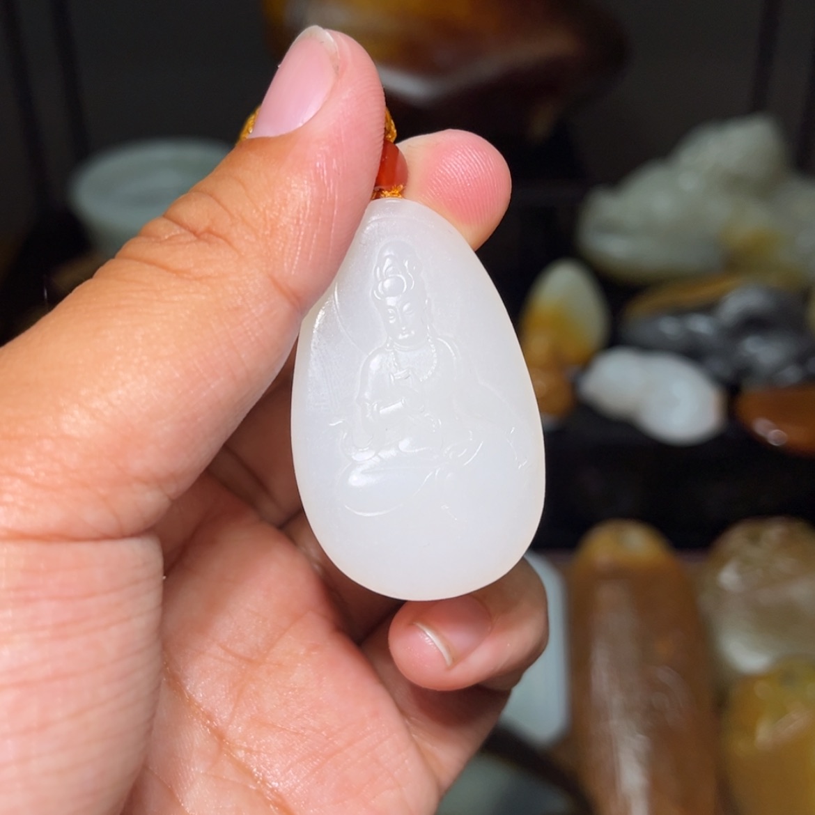 【闪购商品】和田玉颈饰未镶嵌醉***风