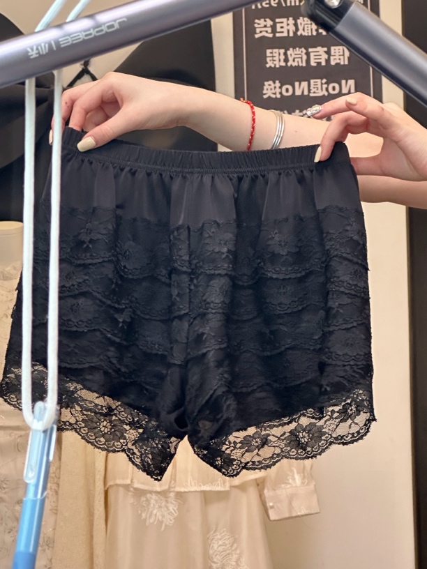 白色安全裤女防走光可外穿不卷边睡裤薄款打底裤宽松蕾丝冰丝短裤