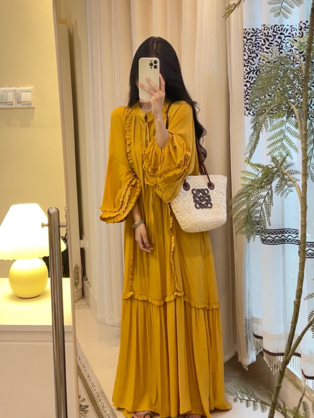 【ROUROU】莫纳花园｜慵懒风圆领排扣灯笼袖拼接长款连衣裙Ro-2466