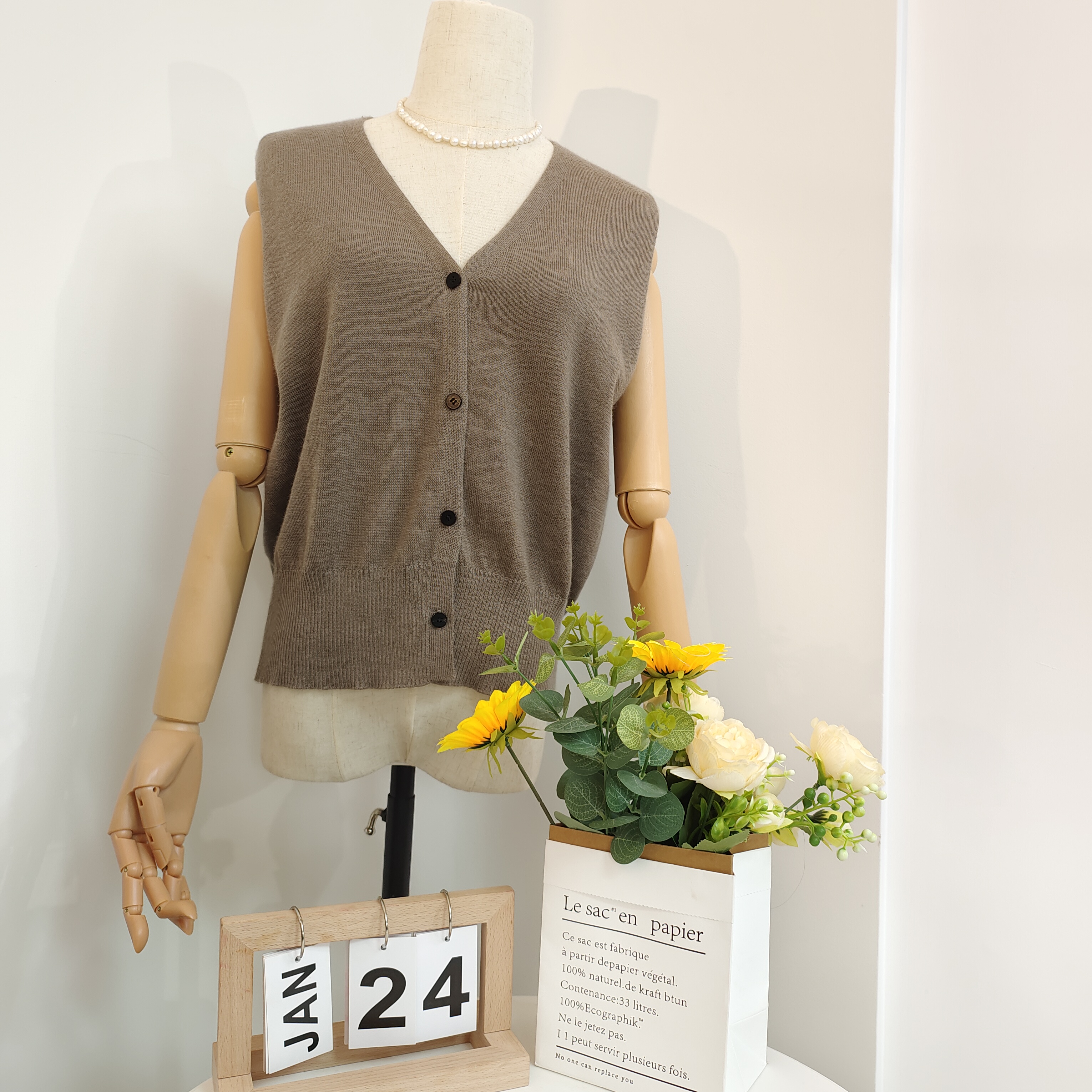 【】68支3股“高捻”双根纱精纺纯山羊绒百搭时尚针织马甲气质纯色