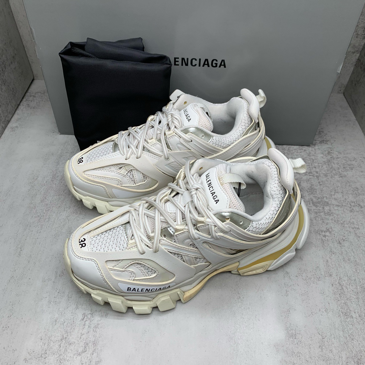 巴黎世家 Balenciaga Track 运动鞋/38码/95新/LX810/市场价4995