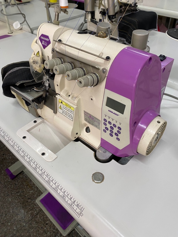 富山6814TD电脑一体锁边机，4线5线成色新自动抬压脚，剪线锁边机