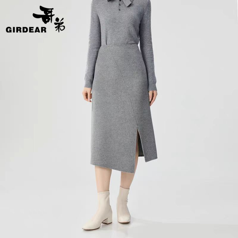 GIRDEAR/哥弟通勤不规则开叉设计呢子半身裙1200383-3025131-001