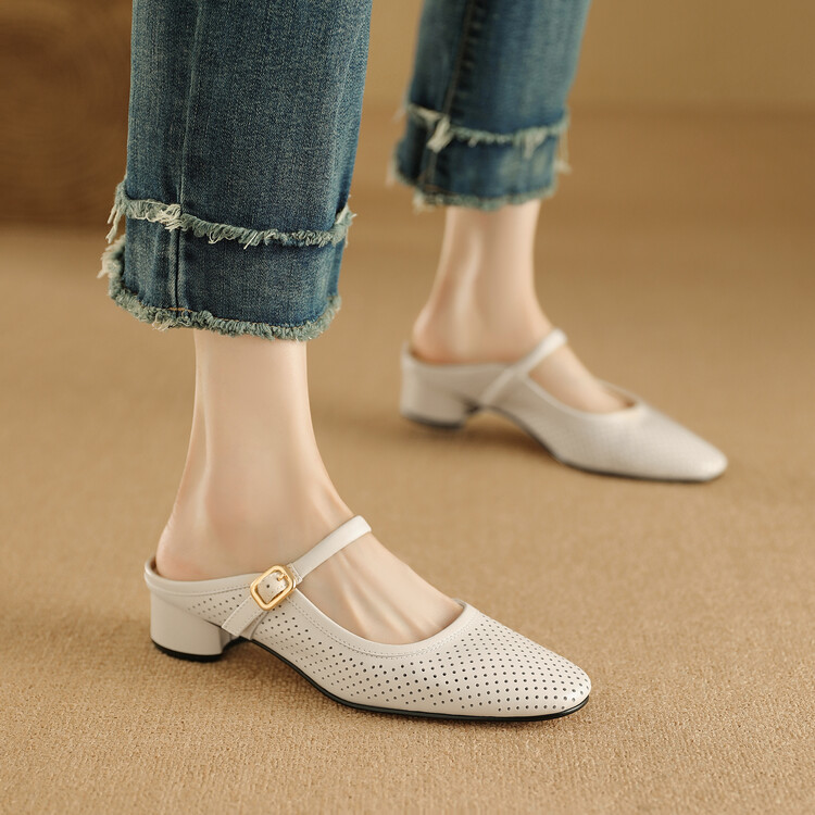 牛皮 3CM 夏季软底软面包头洞洞凉鞋法式优雅经典百搭镂空凉拖鞋