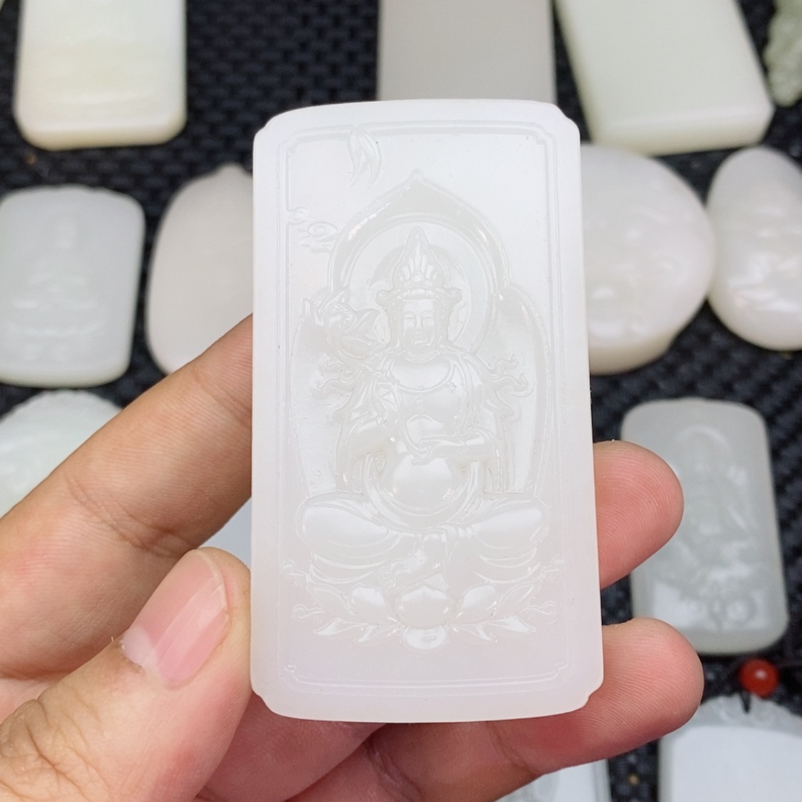 【闪购商品】和田玉吊坠(不含链)未镶嵌阿*