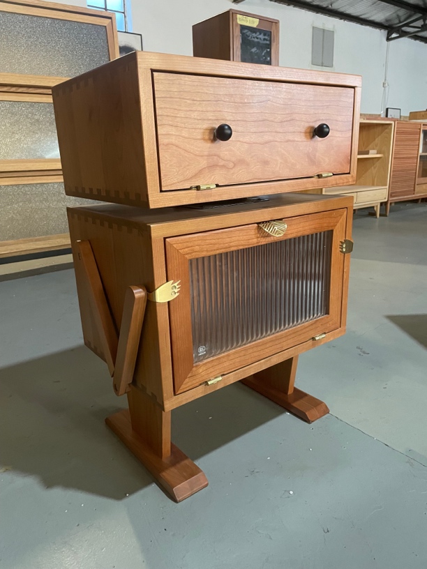 樱桃木机器人，收纳柜，柜子，床头柜