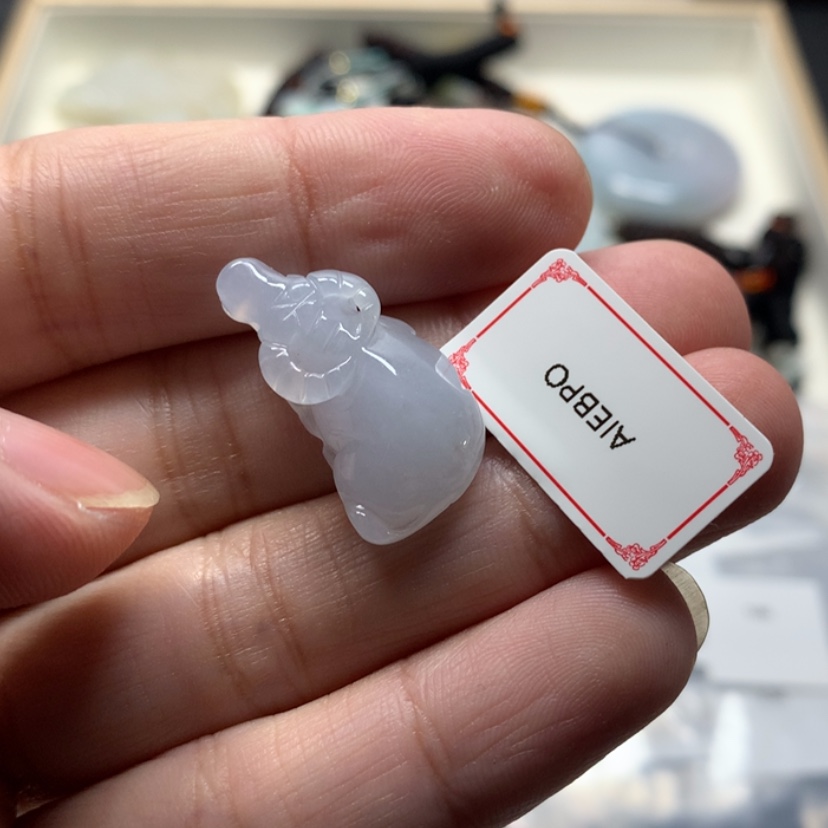 【闪购商品】翡翠颈饰未镶嵌