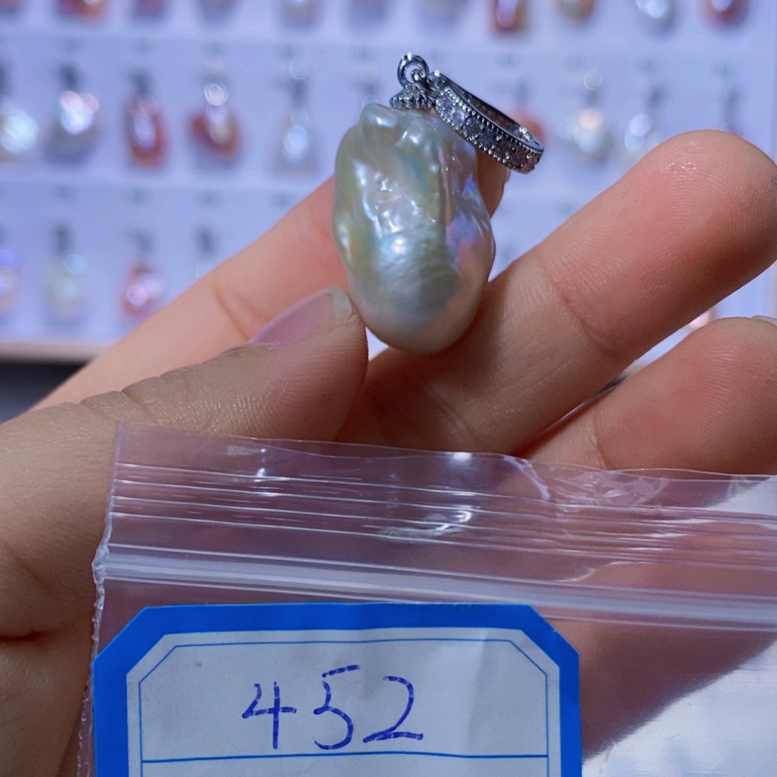 淡水珍珠颈饰合金