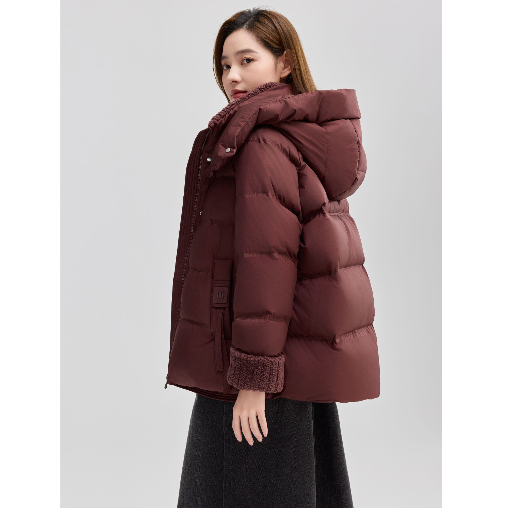 短款防水羽绒服休闲运动防风加厚韩版收腰秋冬女款25-35岁