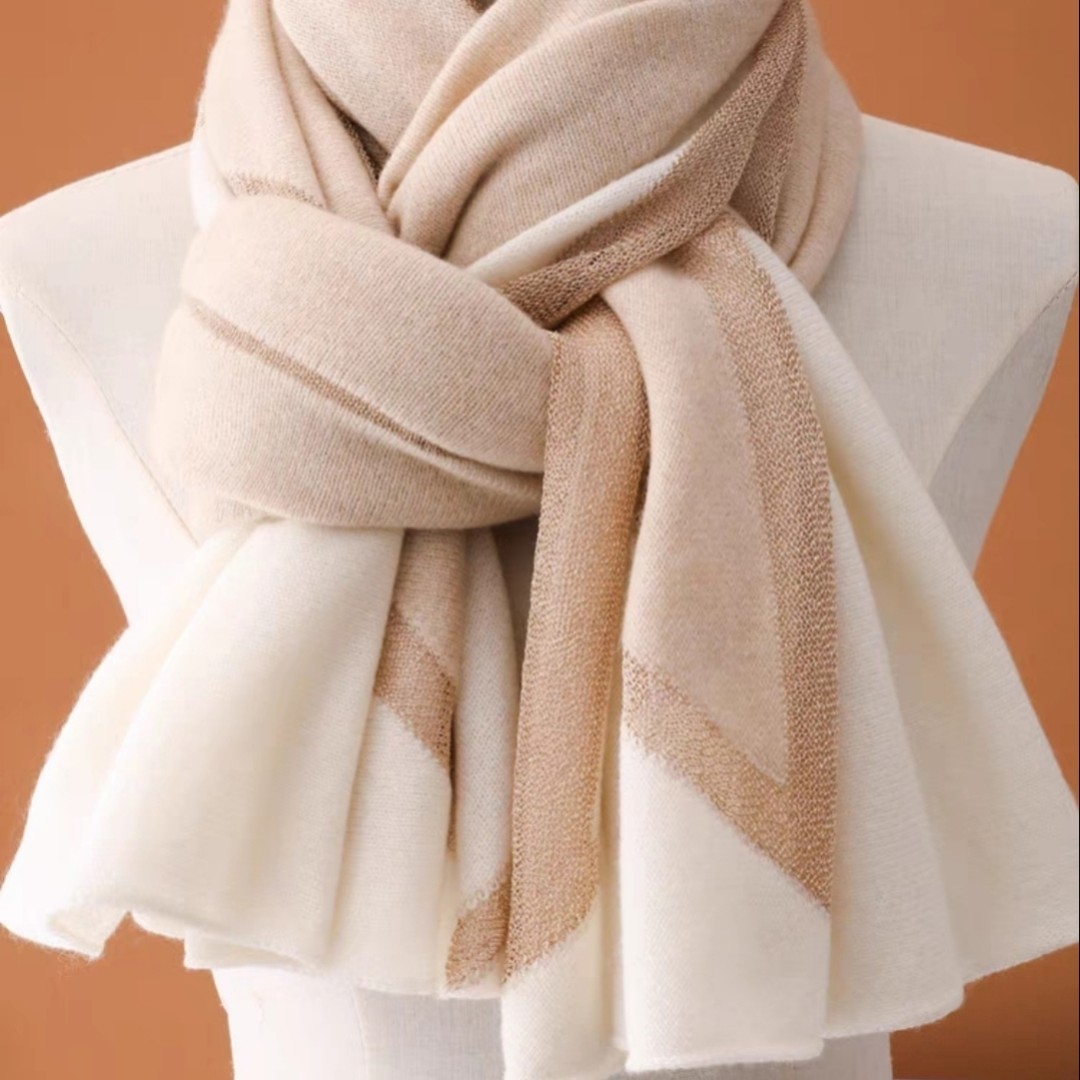 内蒙古山羊绒金丝尖时尚显白高端披肩围巾百搭纯色