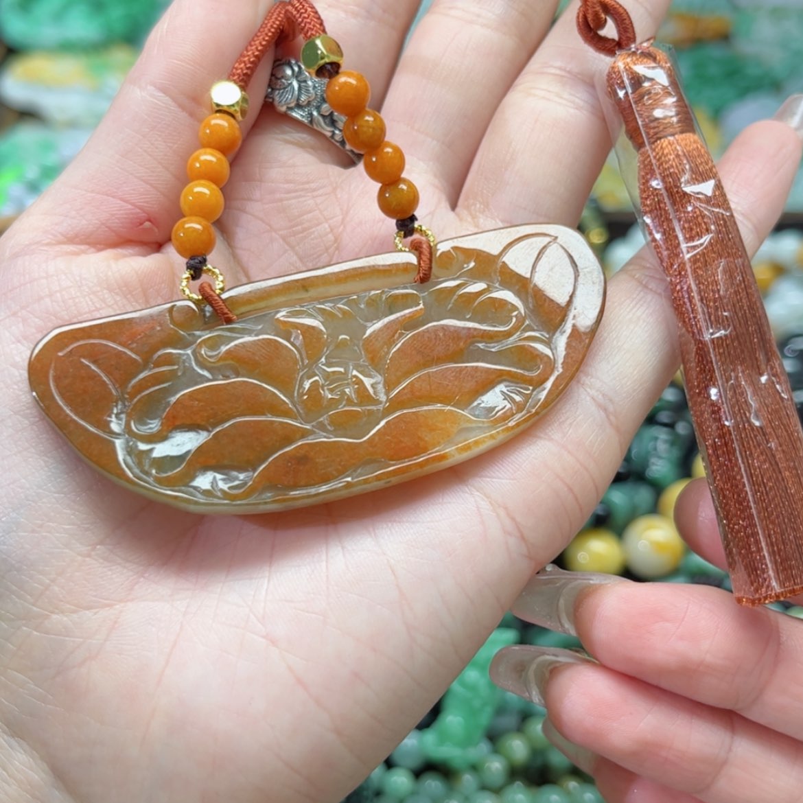 【闪购商品】翡翠颈饰未镶嵌