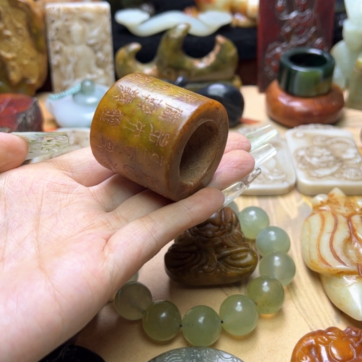 【闪购商品】蛇纹石玉颈饰未镶嵌