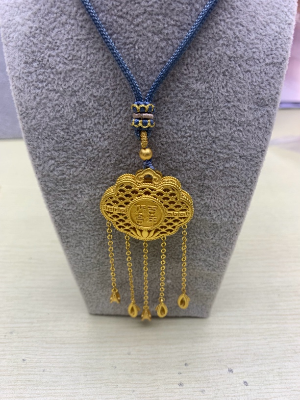 铜合金吊坠 金色福锁吊坠古法项链时尚复古女款轻奢高级感新款