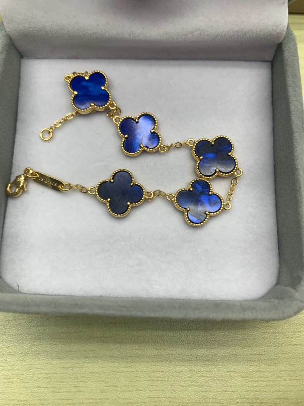 钛钢锆石手链 时尚百搭五花手链气质时尚百搭手链轻奢简约精美