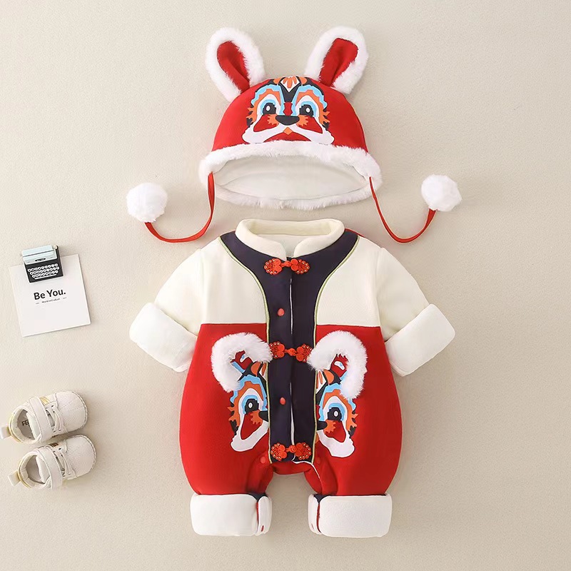 婴儿衣服冬季新款中国风连体衣虎头帽爬服拜年服满月宝宝外出服