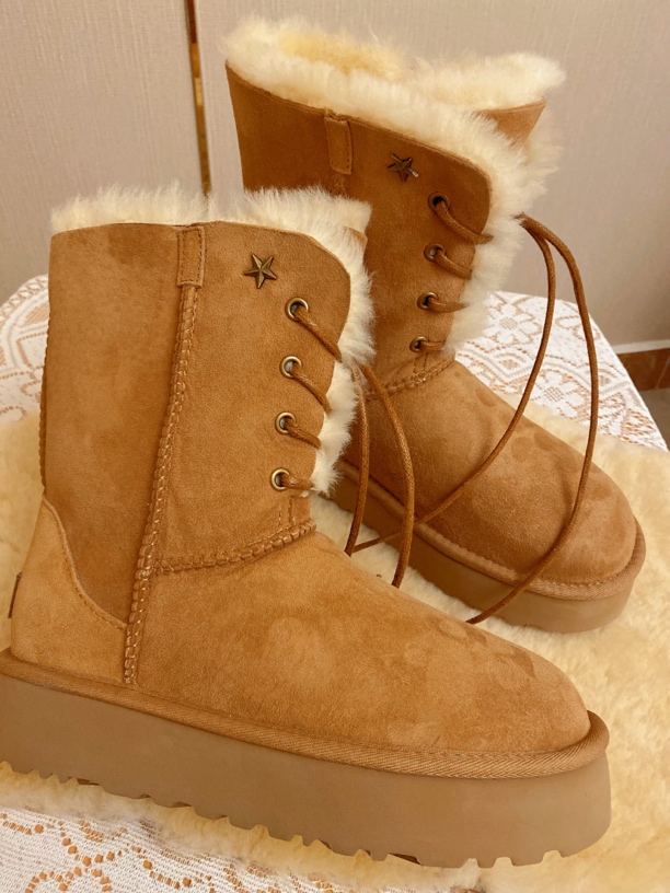 女神系带款气质款羊皮毛一体厚底保暖雪地靴桑坡百搭