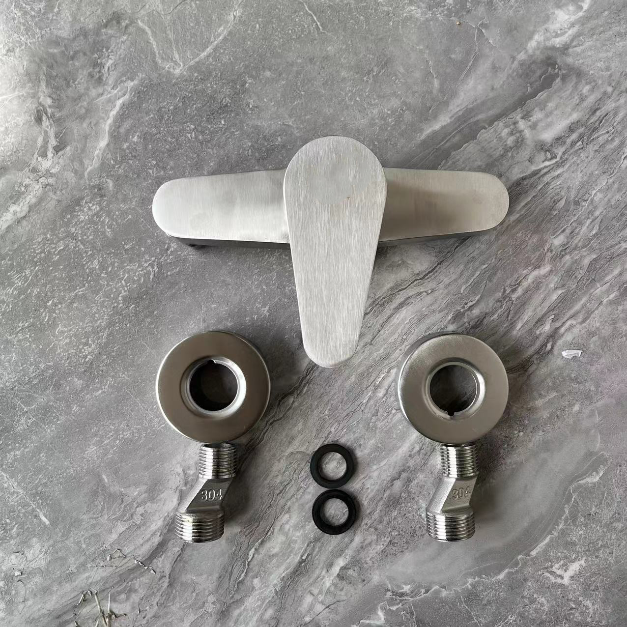 304不锈钢淋浴冷热水水龙头一体铸造太阳能混水阀浴室暗装淋浴