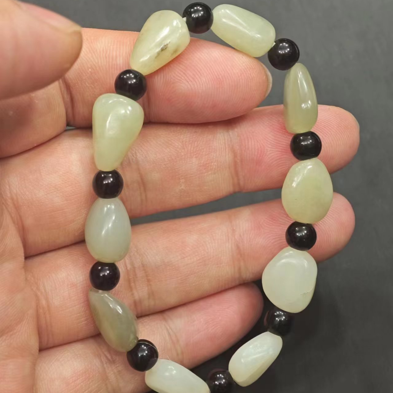 精品和田玉手串高油高密