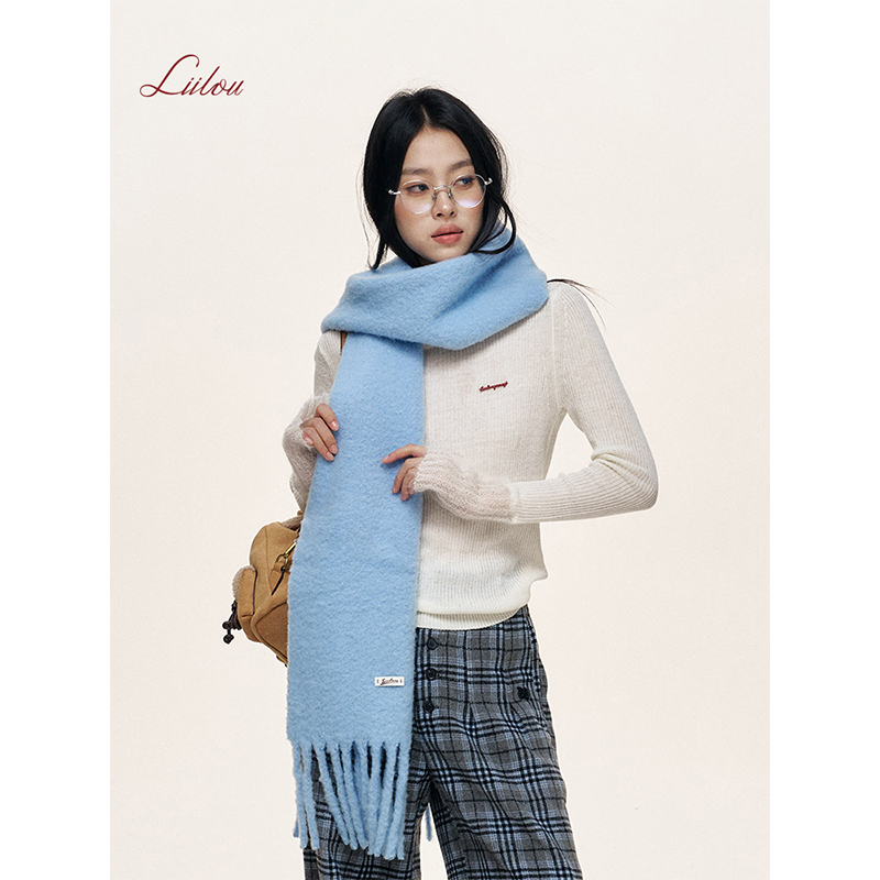 Liillou 松弛感 绒感 天蓝色流苏围巾