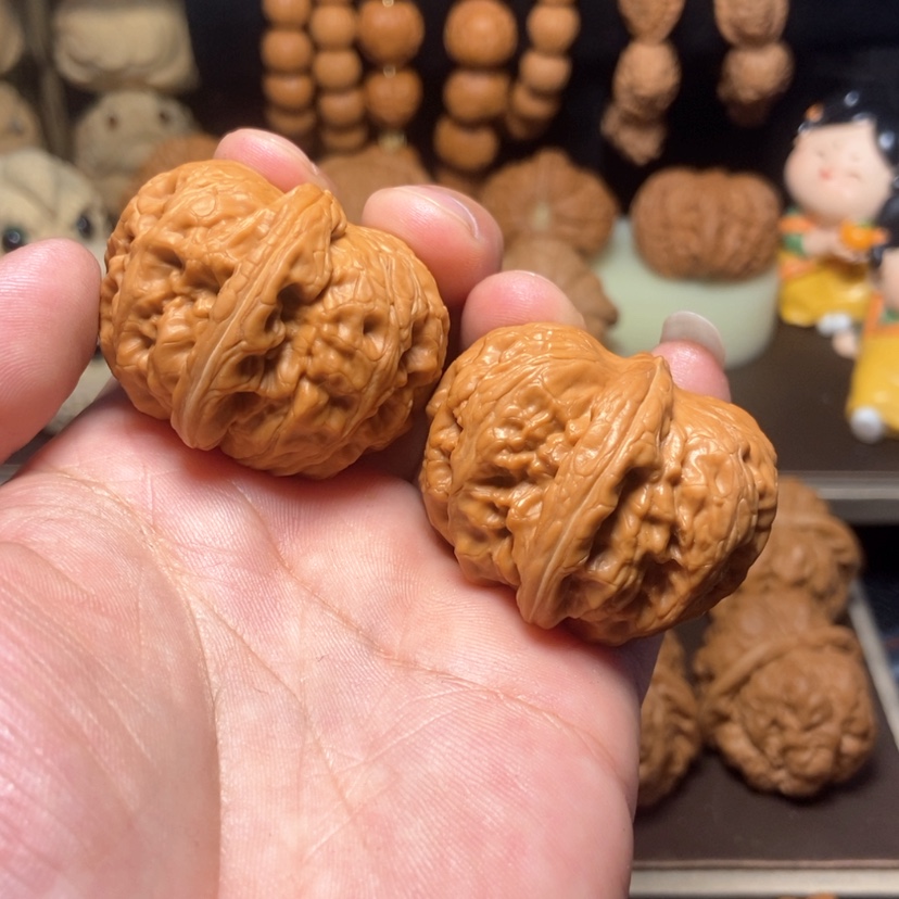 【闪购商品】文玩核桃吊坠啊****荐