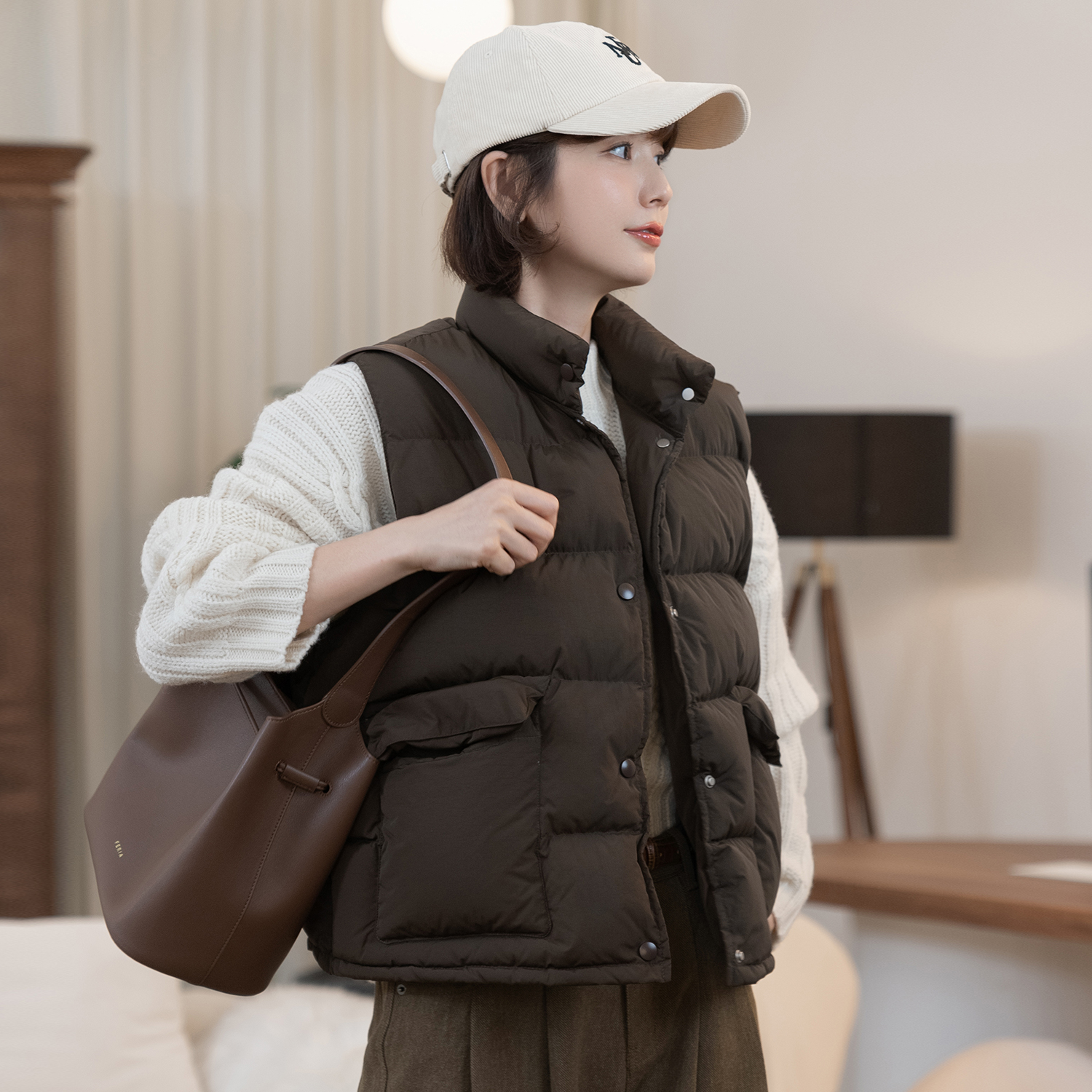 「新品」【巧克力欧包】羽绒马甲FS309W048