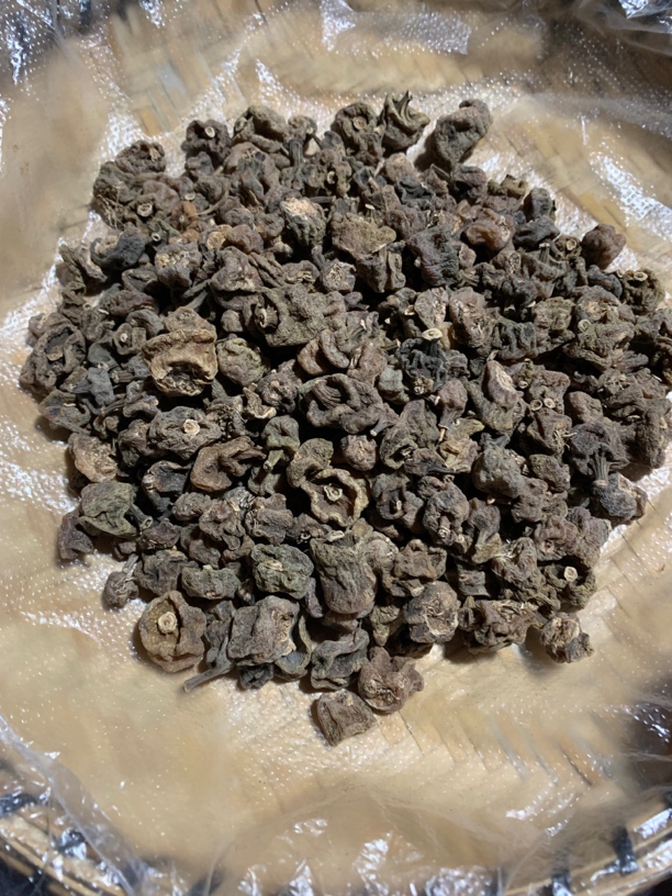 云南山货 龙，鳞，石，斛