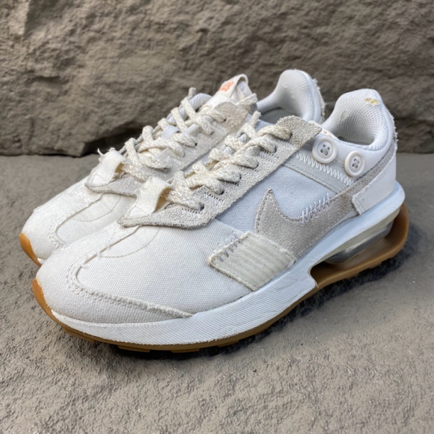 福利款37.5码/市场价499/Nike Air max 跑步鞋白色 二手无盒