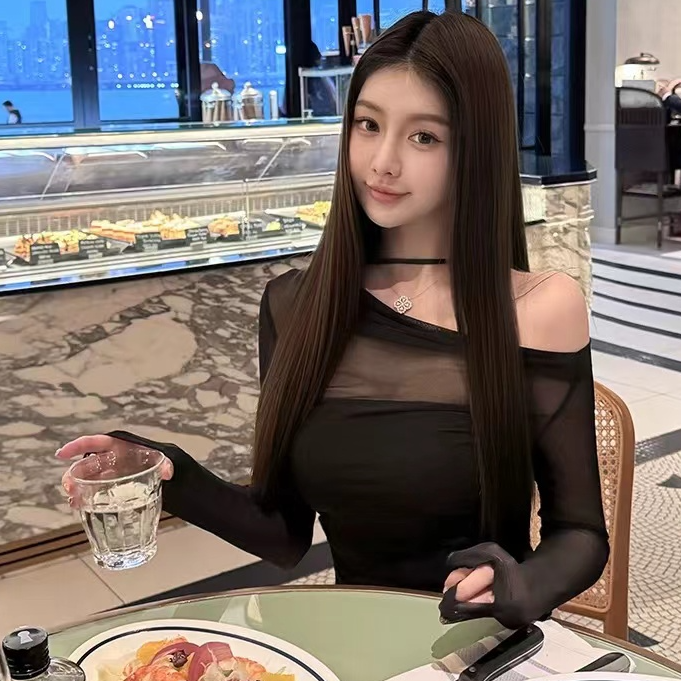 路姐女裤~【带胸垫】网纱挂脖纯欲风轻熟早秋上衣女背心2件套防晒