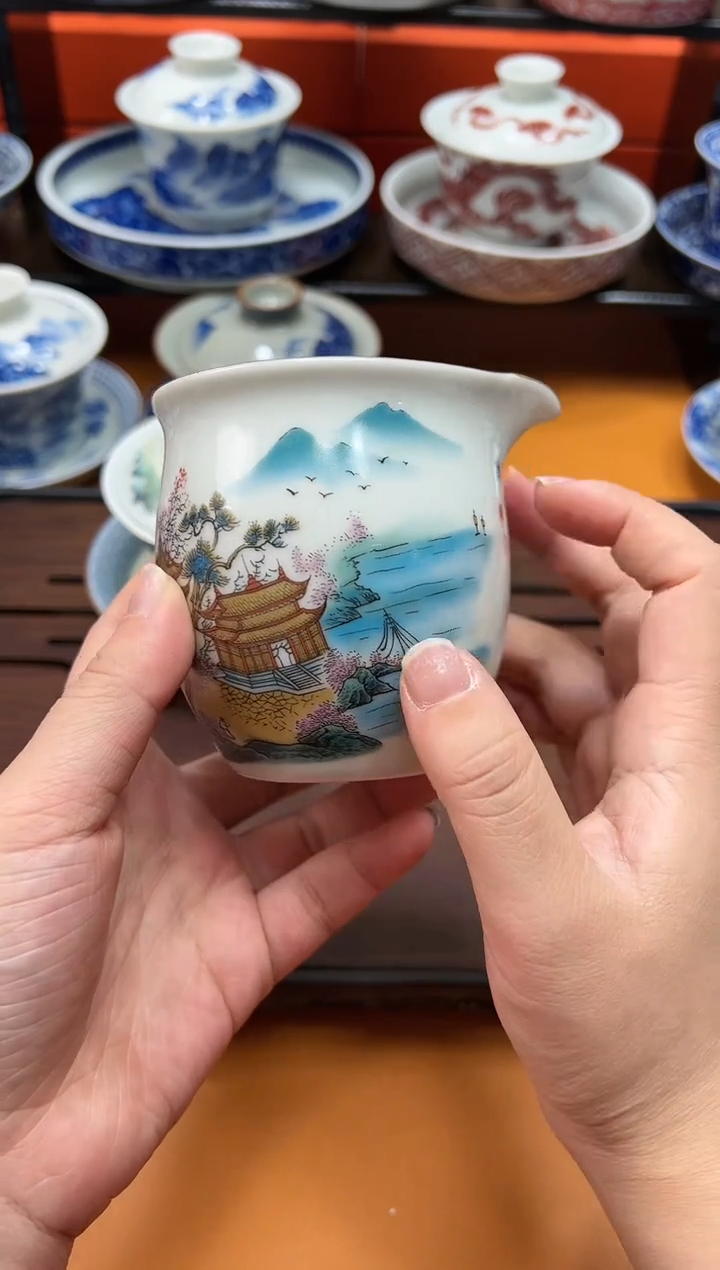 【闪购商品】陶瓷杯粉彩公道