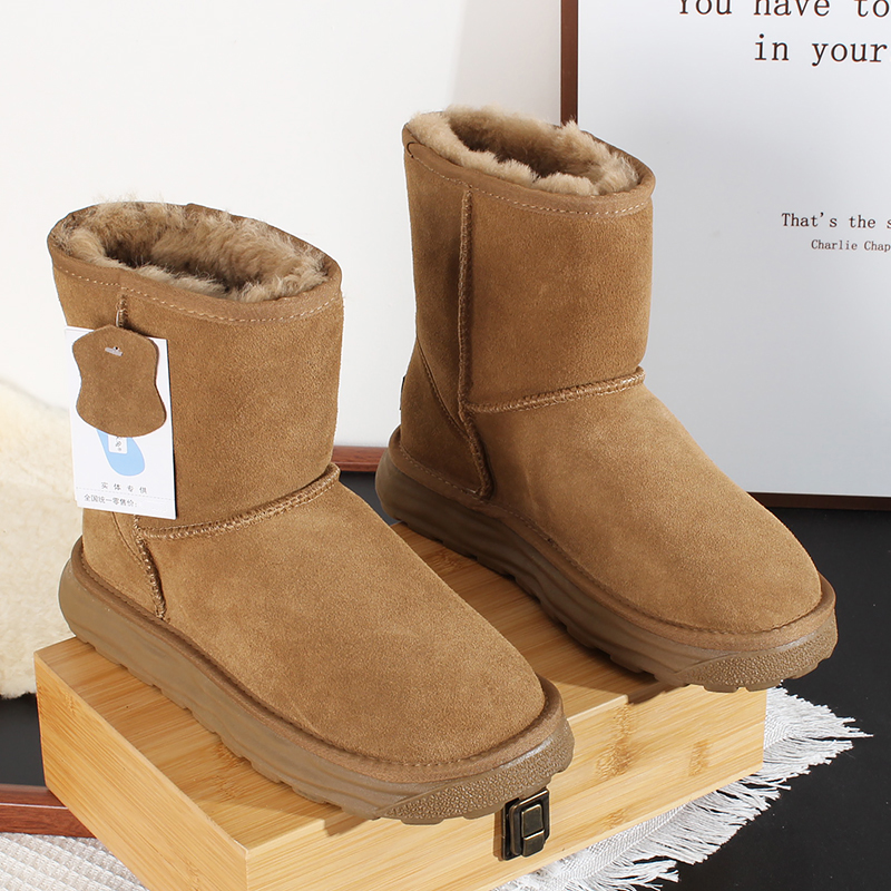 5825 内里全毛男士中筒雪地靴男款经典基本款5825牛皮东北棉鞋