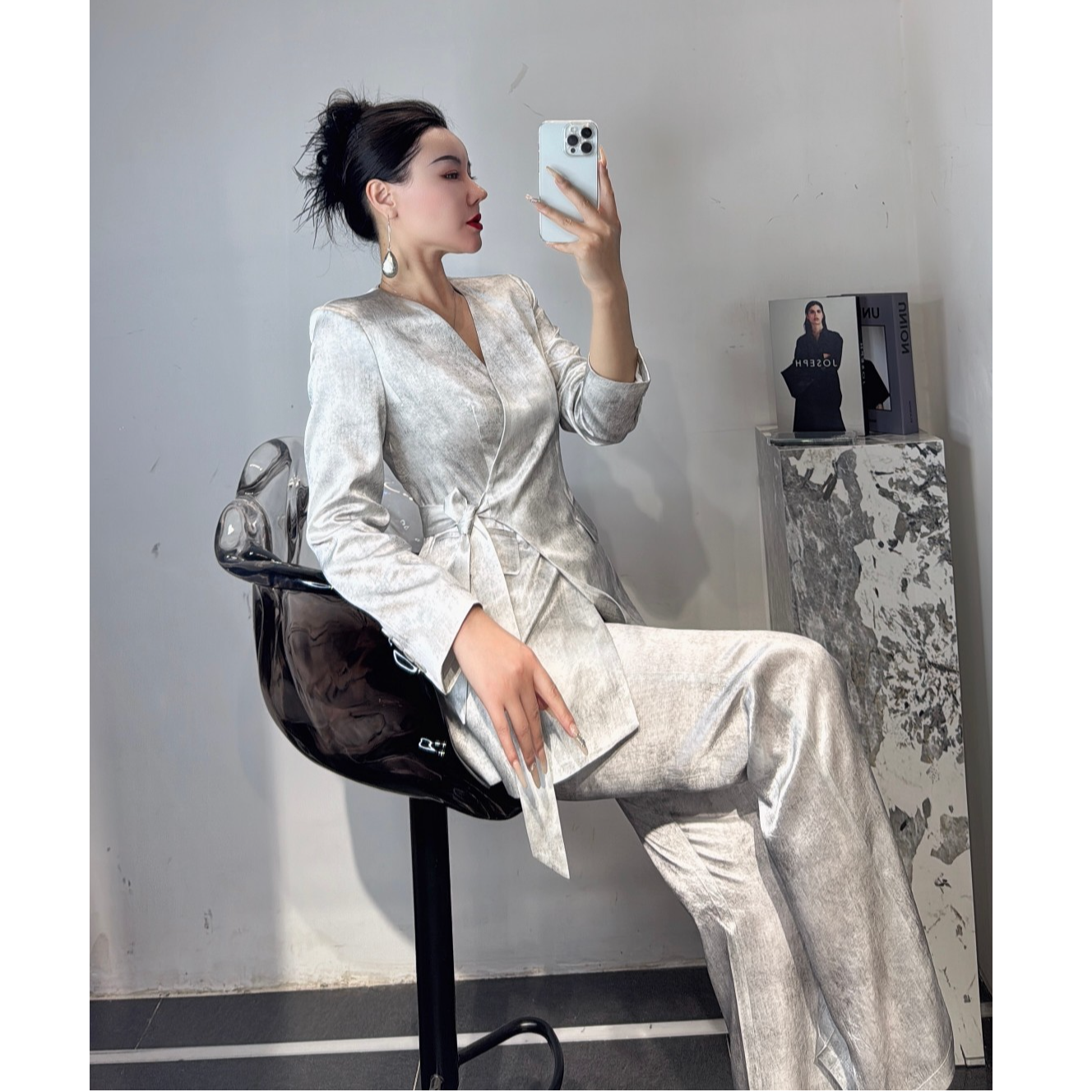 老钱风名媛轻奢西服套装时尚气质显瘦西装女神网红高级感醋酸外套