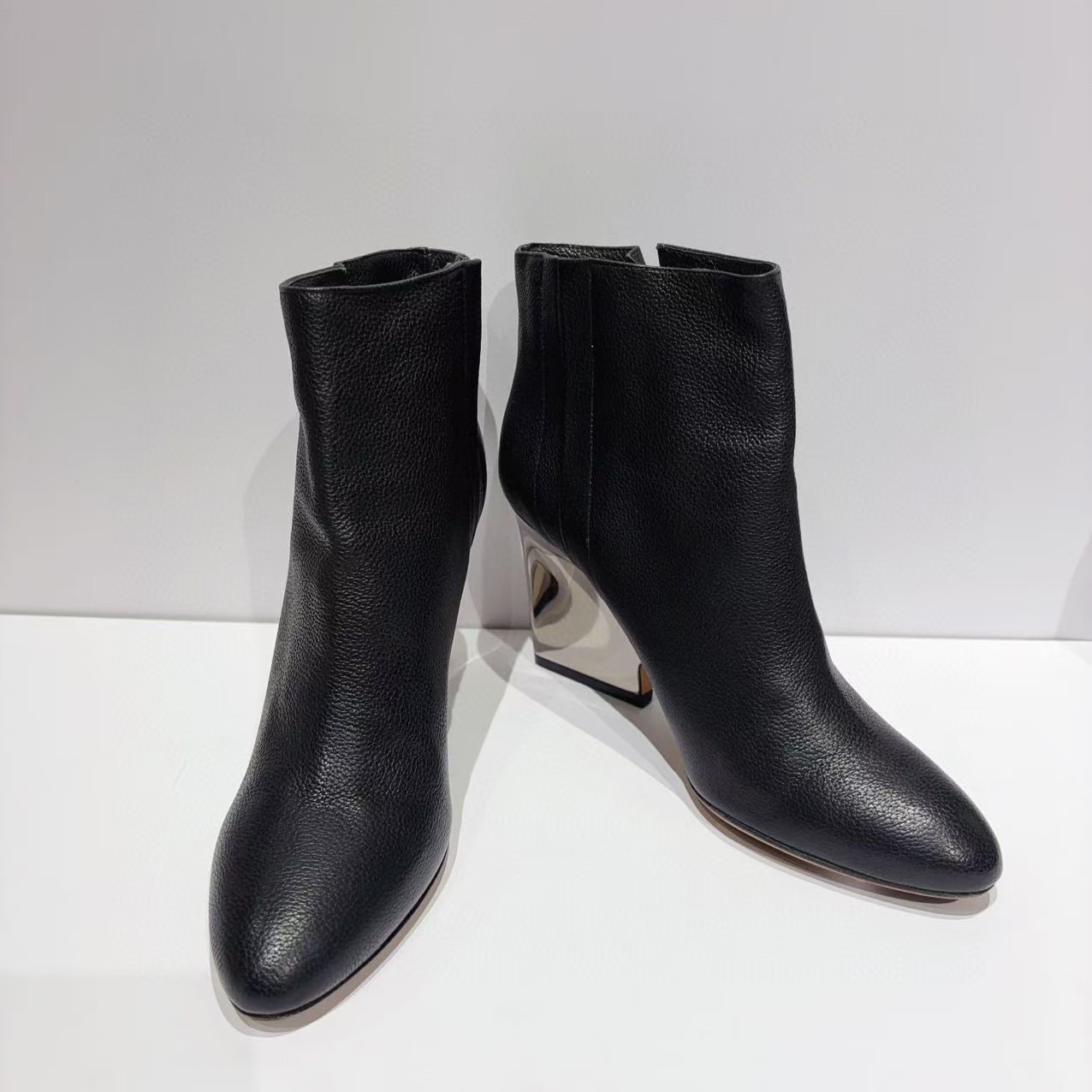 95新 JIMMY CHOO/吉米周 蔚蓝/短靴/36.5码/跟高8.5cm/LZ1007K997