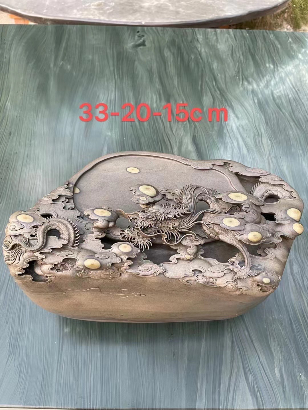 黎氏端砚，精美砚台摆件，雕刻精细，石眼有13个，可遇不可，值得购买