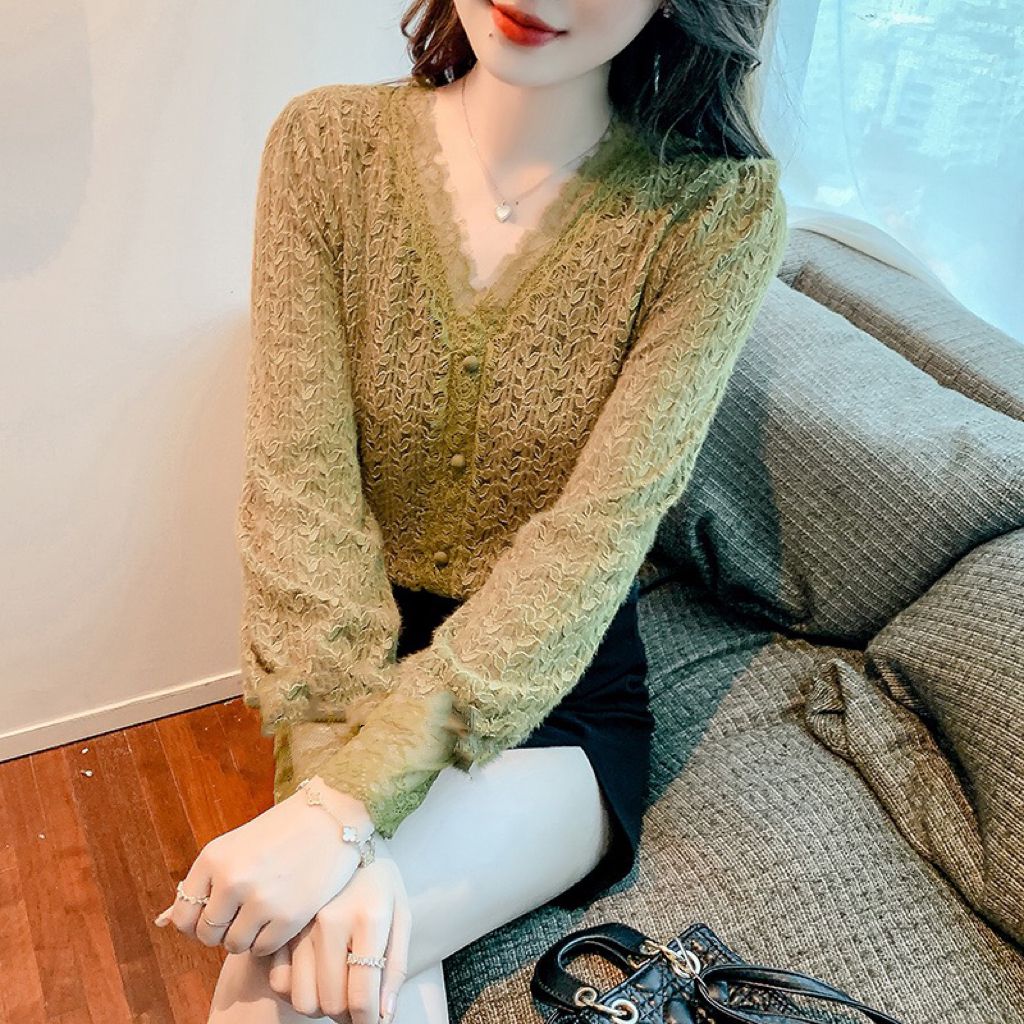 大码女装秋冬时尚百搭V领气质蕾丝衫加绒打底衫显瘦上衣女v领