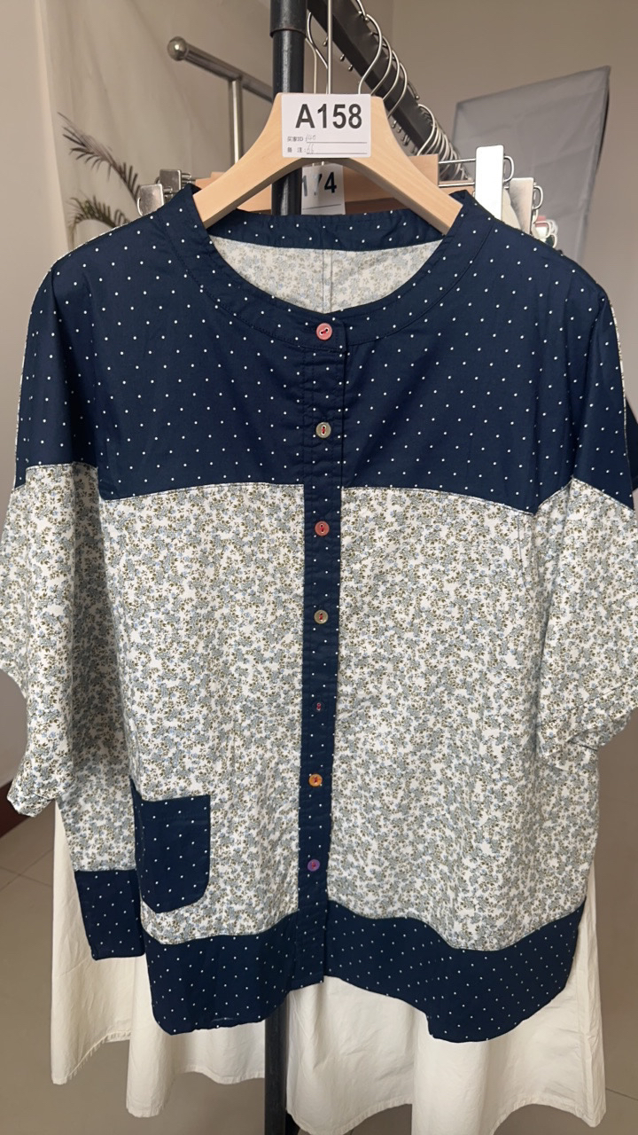 拼色波点短袖碎花