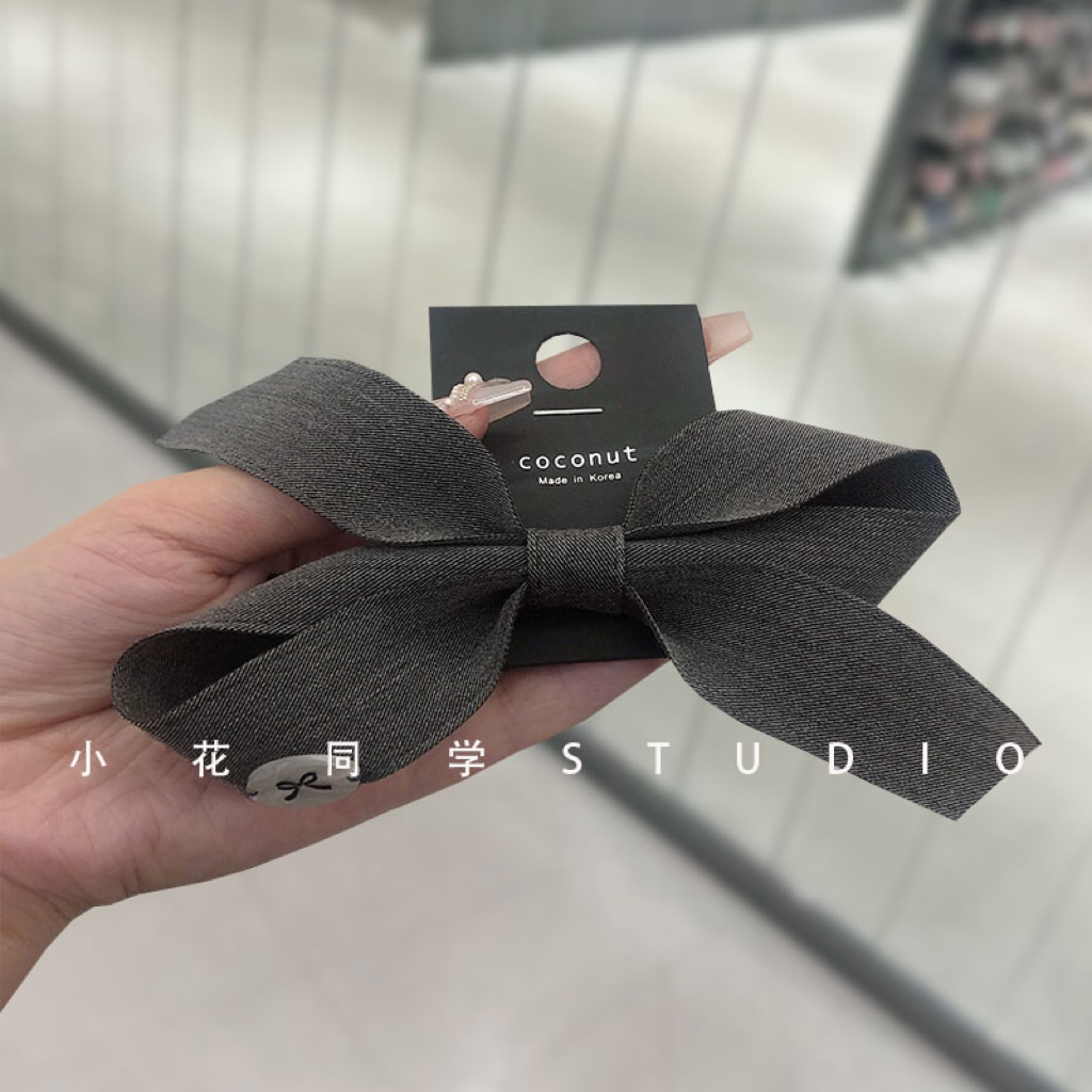 小香风高级灰色西服面料硬挺纯手工缝制贝壳蝴蝶结方巾弹簧夹头饰