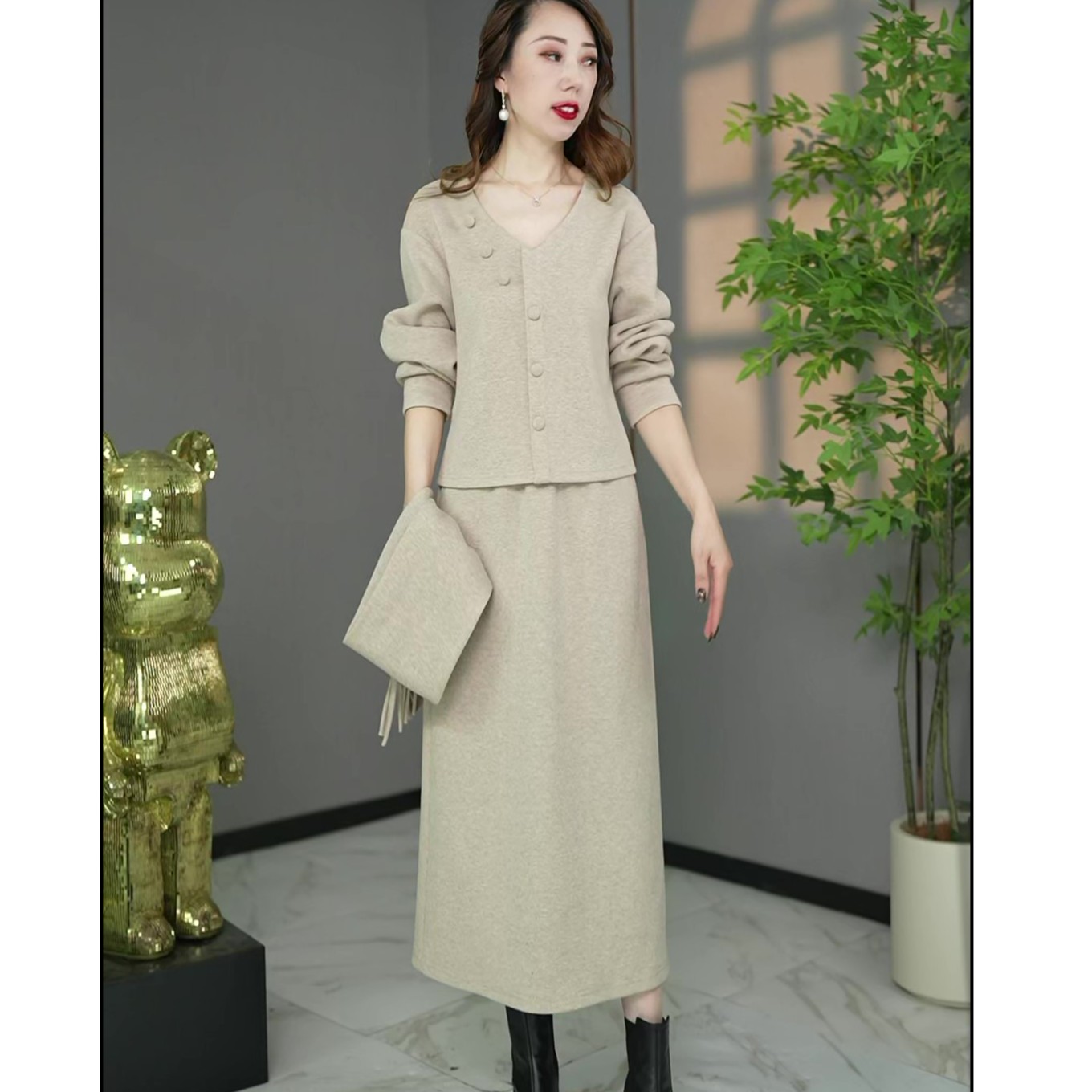 【三件套】设计师款高货法式洋气加厚围巾领三件套女腔调套装裙