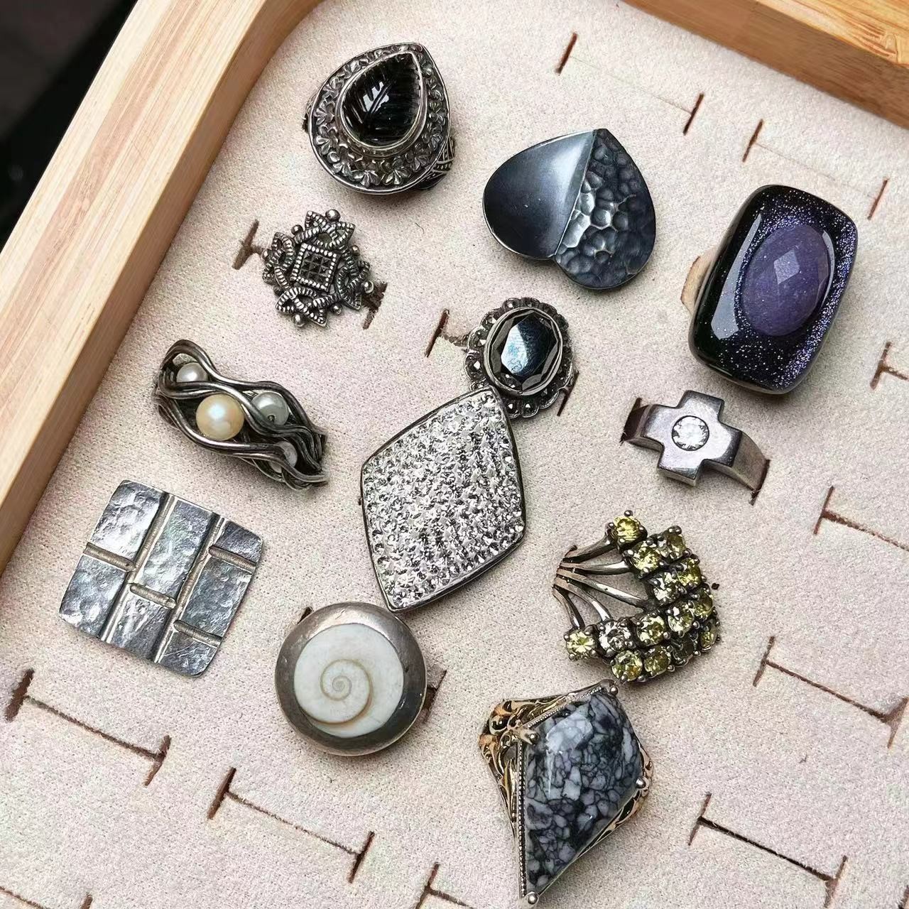 合金胸针 回流复古胸针 合金素款饰品简约百搭        