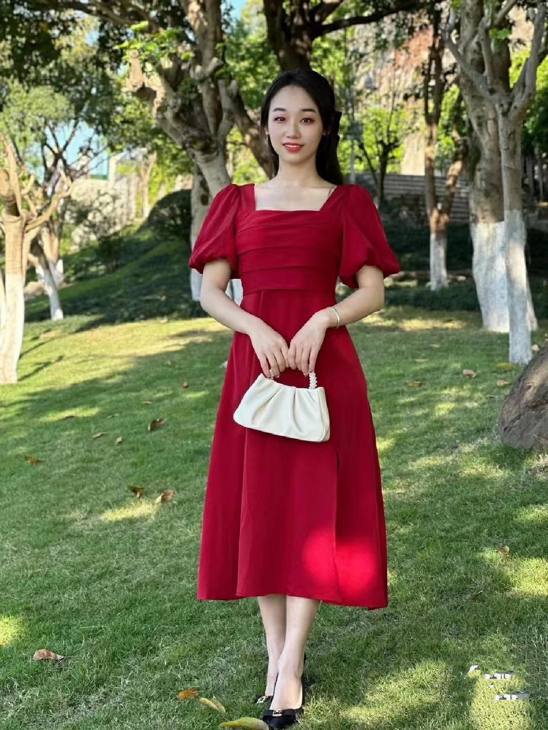 美丽衣橱红色连衣裙