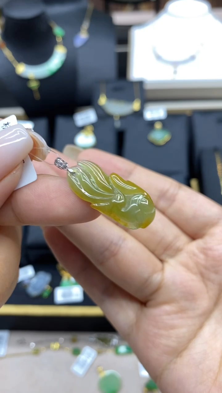 【闪购商品】翡翠颈饰18K金镶嵌净货11208