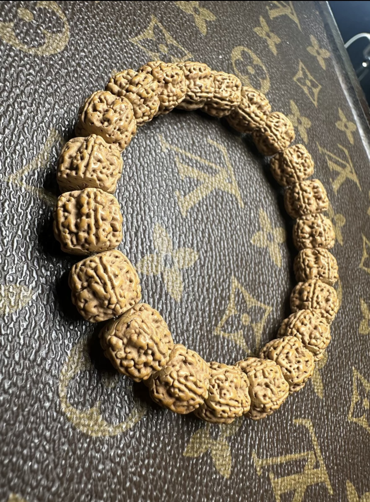 老树一代盘龙手串尺1314寸不缺肉不断龙龙脊突出瓣线分明精工归圆